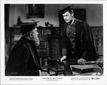 Goodbye Mr Chips  8x10 photo 1962 re-release Robert Donat and headmaster