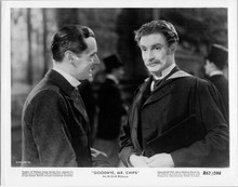 Goodbye Mr Chips 8x10 photo 1962 re-release Robert Donat quizzical