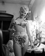 Barbara Nichols 1950's starlet in Valentine's heart bra & panties 8x10 photo