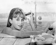 Susan George young bare shouldered in bath tub The Strange Affair 8x10 photo