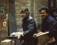 Charles Bronson aims machine gun 8x10 inch photo Death Wish 4 The Crackdown