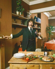 Peter Wyngarde classic pose as Jason King holding wine glass 8x10 inch photo
