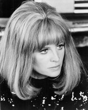 Julie Christie looks glamorous in black sequined dress Shampoo 1974 8x10 photo