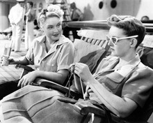 Now Voyager Bette Davis in sunglasses knitting with Lee Patrick 8x10 inch photo