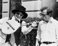 Annie Hall Diane Keaton with tennis raquet Woody Allen on street 8x10 inch photo