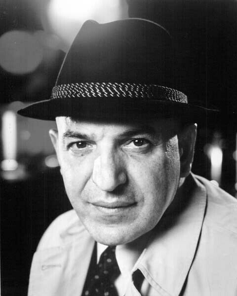 Telly Savalas in trademark black hat as Theo Kojak 8x10 inch photo first  season - Moviemarket