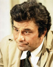 Peter Falk with classic quizzical expression as Lt. Columbo 8x10 inch photo