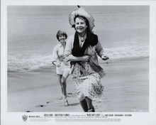 Inside Daisy Clover original 8x10 photo Natalie Wood Ruth Gordon run on beach