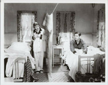 It Happened One Night Clark Gable Claudette Colbert separate beds with blanket