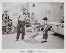 Slim Carter original 1957 8x10 photo Ben Johnson on set does lasoo tricks