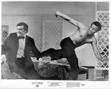 That Man Bolt 8x10 inch original photo Fred Williamson kung fu in action