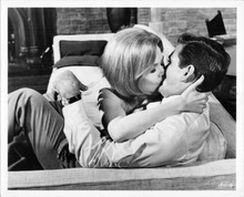 Sunday in New York original 8x10 inch photo jane fonda kisses Rod Taylor