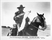 The Outlaw Josey Wales original 8x10 photo Clint Eastwood with surrender flag