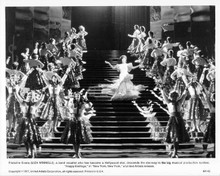 New York New York Liza Minnelli descends stairs on stage 8x10 original photo