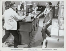 One Spy Too Many 1966 original 8x10 photo Robert Vaughn Rip Torn Man From UNCLE