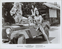Savage Sisters '74 original 8x10 photo Gloria Hendry Cheri Caffaro Rosanna Ortiz
