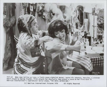 The Devil Within Her original 8x10 photo sinister dwarf attacks Joan Collins