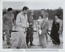 The Green Berets original 1967 8x10 photo David Janssen George Takei Aldo Ray