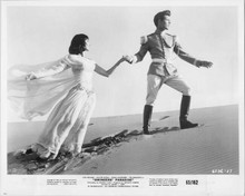 Wonderful Life Susan Hampshire Cliff Richard in desert scene original 8x10 photo
