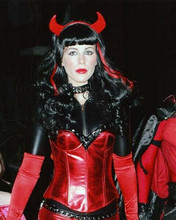 Kate Beckinsale wears succubus Halloween outfit 8x10 inch press photo