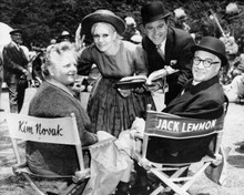 The Notorious Landlady on set Jack Lemmon & father Kim Novak & mother 8x10 photo