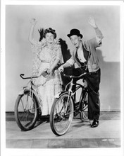 Ma and Pa Kettle Marjorie Main Percy Kilbride pose with bicycles 8x10 inch photo