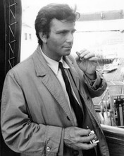 Peter Falk lights up cigar Columbo 1976 Last Salute To The Commodore 8x10 photo