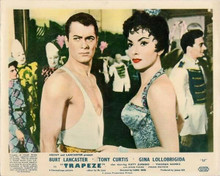 Trapeze 1956 vintage art 8x10 inch photo Tony Curtis Gina Lollobrigida at circus