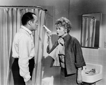 Critic's Choice 1963 Lucille Ball & Bob Hope in bathroom 8x10 inch photo