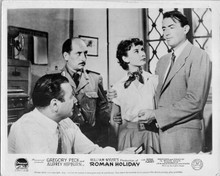 Roman Holiday Gregory Peck & Audrey Hepburn in police station 8x10 inch photo