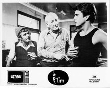 Tim 1979 Mel Gibson Alwyn Kurtis drink in pub original 8x10 inch photo