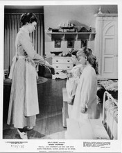 Mary Poppins 1973 release original 8x10 photo Julie Andrewa medicine to kids