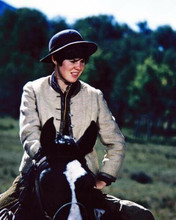 Kim Darby as young Mattie Ross on horseback 1969 True Grit 8x10 inch photo