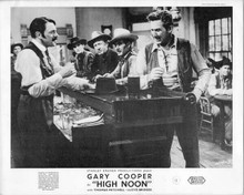 High Noon Lloyd Bridges in bar argues with bartender 8x10 inch photo