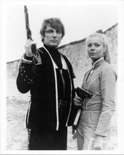 Blake's 7 1978 sci-fi TV Glynis Barber as Soolin Paul Darrow as Avon 8x10 photo