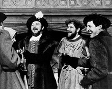 Anne of the Thousand Days 1969 Richard Burton laughing with cast 8x10 photo