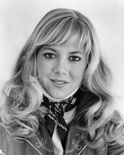 Lynn-Holly Johnson smiling portrait as Bibi Dahl For Your Eyes Only 8x10  photo - Moviemarket