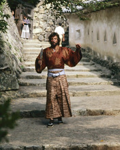 Richard Chamberlain in Japanese costume from Shogun walks down steps 8x10 photo