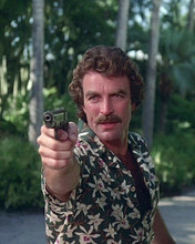 Tom Selleck dramatic pose in Hawaiian shirt pointing gun as Magnum 4x6 photo