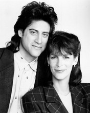 Anything But Love 1989 sitcom Richard Lewis & Jamie Lee Curtis 8x10 inch photo