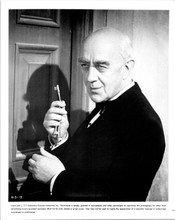 Alec Guinness 1975 original 8x10 photo holding key as butler Murder By Death