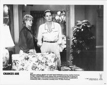 Chances Are 1989 original 8x10 photo Mary Stuart Masterson & Cybill Shepherd