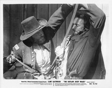 The Outlaw Josey Wales 1976 original 8x10 photo Clint Eastwood fights with sword