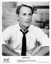 Roy Scheider 1989 original 8x10 photo in white shirt & loosened tie Listen To Me