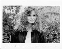 Kyra Sedgwick 1992 original 8x10 photo smiling portrait Singles movie