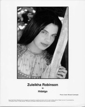 Zuleikha Robinson original 8x10 photo portrait Hidalgo