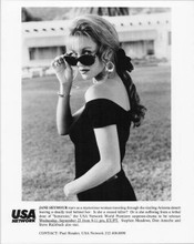 Jane Seymour original 8x10 photo peeking over sunglasses Sunstroke TV movie