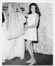 Samantha Eggar original 8x10 photo 1960's shows off her movie wardrobe