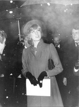Princess Diana pictured in rain Guildford Cathedral original 8x10 press photo