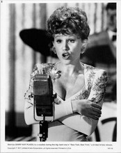 Mary Kay Place 1977 original 8x10 photo singing into mike New York New York